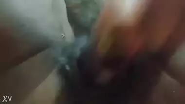 Desi sexy aunty enjoy with bengan