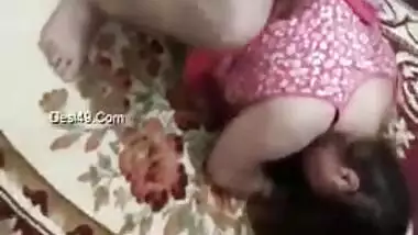 XXX guy fucks Paki girlfriend in doggystyle sex position on floor