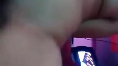 Indian minx instead of watching XXX film decides to have solo sex