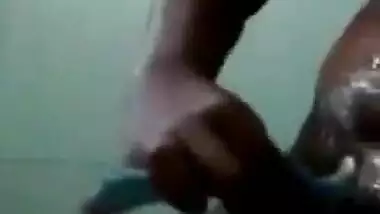 Beautiful desi girl shaving her armpit and pussy hair