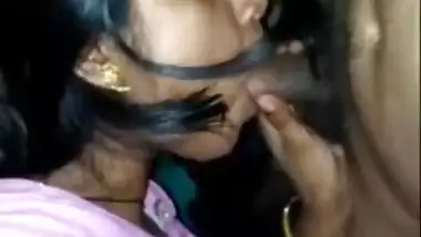 Bhabi Sucking Dick At Night