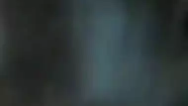 Muslim girl gives an Indian blowjob to her stepbrother