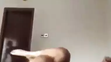 Sexy Indian babe gets banged by a foreign guy in NRI porn