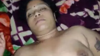 Mansu And Gudha Xxx - Bhabi Exposed By Hubby free hindi pussy fuck
