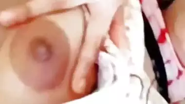 Innocent bhabhi boob show to ex-boyfriend viral MMS