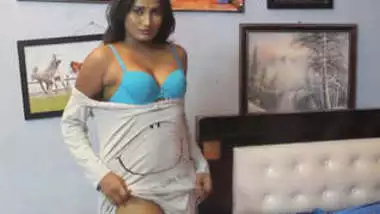 Stati Naydu Sex - South Indian Famous Bitch Swathi Naidu Bikini Show Tease free hindi pussy  fuck