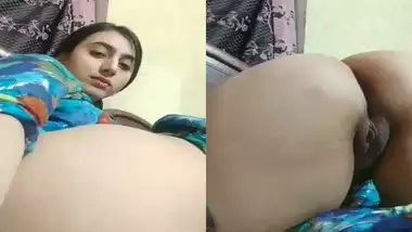 Pakistani Beutiful Xnx Xxx - Beautiful Pakistani Girl Showing Her Cute Pussy free hindi pussy fuck