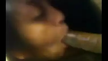 Indian hot girl giving a nice blowjob