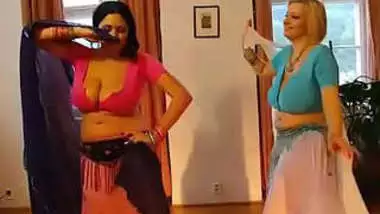 Nude Dance In Bhojpuri Songs xxx indian films at Indianpornfree.com